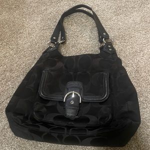 Black Coach shoulder bag. EUC